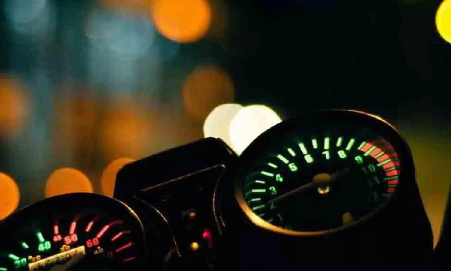 1.15 കോടി രൂപയുടെ പൈതൃക ഗേഹം പകുതി വിലക്ക് വിറ്റ് മോട്ടോർ ബൈക്ക് വാങ്ങി ചൈനീസ് ബാലൻ