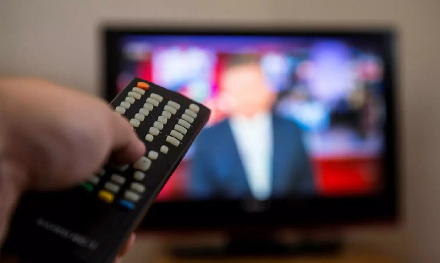 ചാനലുകളുടെ സ്വയം നിയന്ത്രണം ശക്തിപ്പെടുത്തും -സുപ്രീംകോടതി