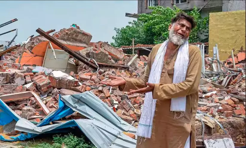 മേവാത്തിൽ തീ കൊളുത്തിയതാരാണ് ? മേവാത്തിൽ തീ കൊളുത്തിയതാരാണ് ?