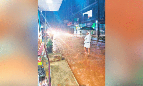 Ekarul-Iyad-Kakur road