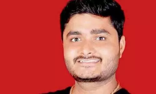 17 year old stabs tutor in broad daylight 17 year old stabs tutor in broad daylight