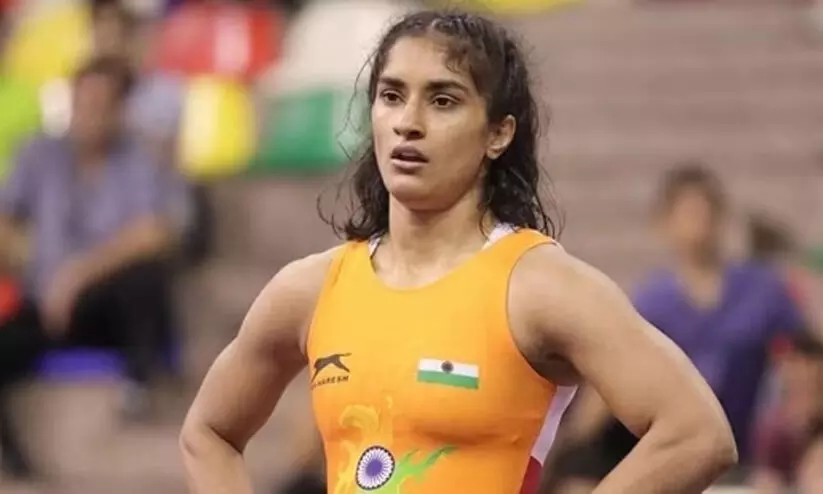 വിനേഷ് ഫോഗട്ട് ഏഷ്യൻ ഗെയിംസിൽ നിന്ന് പിന്മാറി വിനേഷ് ഫോഗട്ട് ഏഷ്യൻ ഗെയിംസിൽ നിന്ന് പിന്മാറി