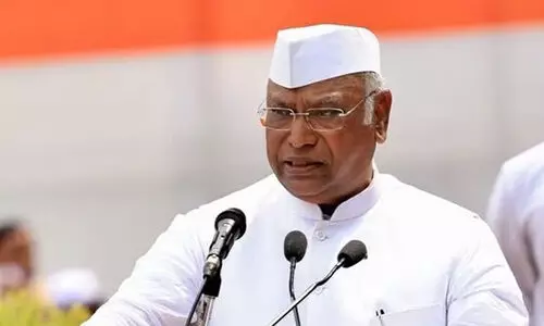 Mallikarjun Kharge skips PM