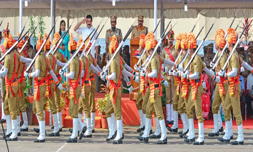 ഐക്യം തകർക്കുന്ന ഛിദ്രശക്തികൾക്കെതിരെ   പോരാടണം -മന്ത്രി റോഷി അഗസ്റ്റിൻ