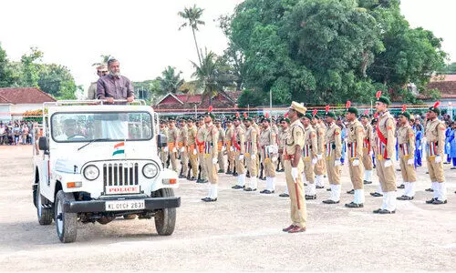 ജ​നാ​ധി​പ​ത്യം ജ​ന​ങ്ങ​ളു​ടെ ഇ​ച്ഛ​യെപ്ര​തി​ഫ​ലി​പ്പി​ക്ക​ണം -മ​ന്ത്രി പ്ര​സാ​ദ്