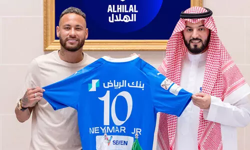 റെക്കോർഡ് തുകക്ക് കരാർ ഒപ്പുവെച്ച് നെയ്മർ