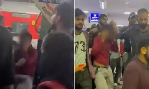 Muslim Boy Assaulted at Bandra Terminus