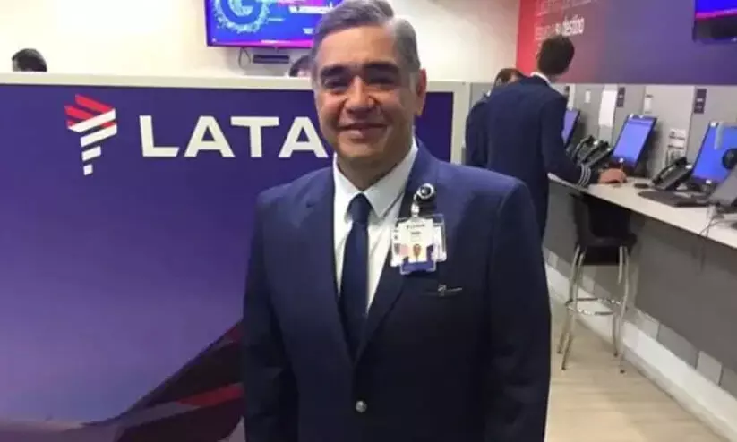 271 യാത്രക്കാരുമായിപ്പോയ വിമാനത്തിന്‍റെ പൈലറ്റ് കുഴഞ്ഞുവീണ് മരിച്ചു