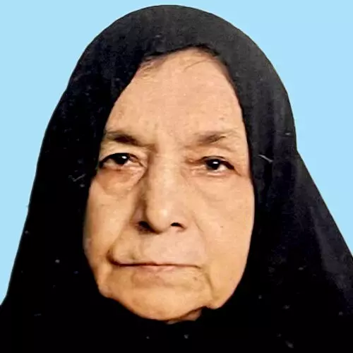 ബി​യ്യു​മ്മ