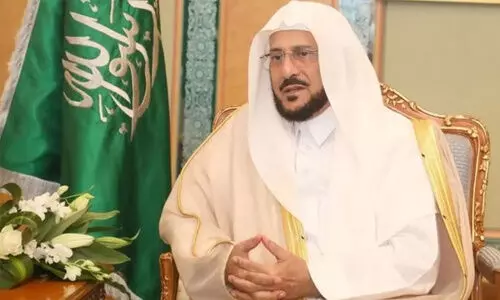 സൗ​ദി ഇ​സ്​​ലാ​മി​ക​കാ​ര്യ മ​ന്ത്രി​യു​മാ​യി സു​ന്നി വ​ഖ​ഫ്​ ചെ​യ​ർ​മാ​ൻ കൂ​ടി​ക്കാ​ഴ്ച