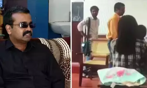 കാഴ്ചപരിമിതിയുള്ള അധ്യാപകനെ അപമാനിച്ച സംഭവം: കേസെടുക്കില്ലെന്ന് പൊലീസ് കാഴ്ചപരിമിതിയുള്ള അധ്യാപകനെ അപമാനിച്ച സംഭവം: കേസെടുക്കില്ലെന്ന് പൊലീസ്