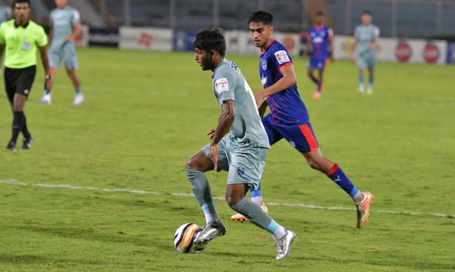 ബംഗളൂരുവിനോട് സമനില; ഡ്യൂറൻഡ് കപ്പിൽ ബ്ലാസ്റ്റേഴ്സ് പുറത്തേക്ക്; ഗോകുലം കേരള ക്വാർട്ടറിൽ