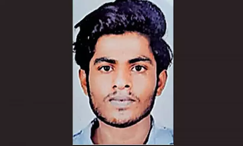 യുവാവിനെ ലഹരി മാഫിയ കൊലപ്പെടുത്തിയ സംഭവം; യഥാർഥ പ്രതികളെ കണ്ടെത്താനാകാതെ പൊലീസ് യുവാവിനെ ലഹരി മാഫിയ കൊലപ്പെടുത്തിയ സംഭവം; യഥാർഥ പ്രതികളെ കണ്ടെത്താനാകാതെ പൊലീസ്