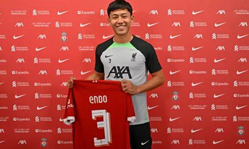 ജപ്പാൻ ക്യാപ്റ്റൻ വതാരു എൻഡോയെ സ്വന്തമാക്കി ലിവർപൂൾ ജപ്പാൻ ക്യാപ്റ്റൻ വതാരു എൻഡോയെ സ്വന്തമാക്കി ലിവർപൂൾ