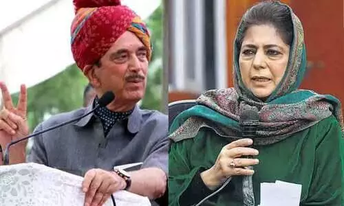 തിരികെ പോയി പൂർവികരെ തിരഞ്ഞാൽ ആസാദിന് ചിലപ്പോൾ കുരങ്ങന്മാരെ കണ്ടെത്താനാകും; വിവാദപരാമർശത്തിൽ ഗുലാം നബി ആസാദിനോട് മെഹ്ബൂബ മുഫ്തി