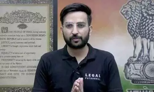 വിദ്യാഭ്യാസമുള്ളവർക്ക് വോട്ട് ചെയ്യണമെന്ന അധ്യാപകന്‍റെ പരാമർശം എന്തുകൊണ്ടാണ് മിസ്റ്റർ സുപ്രീമിനെകുറിച്ചാണെന്ന് തോന്നിയത്- പരിഹാസവുമായി ശിവസേന നേതാവ്