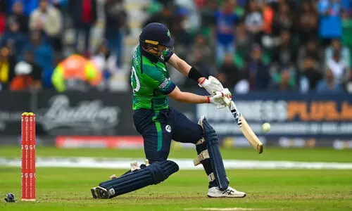 ബാരി മക്കാർത്തിക്ക് അർധ സെഞ്ച്വറി; ഇന്ത്യക്ക് 140 റൺസ് വിജയലക്ഷ്യം