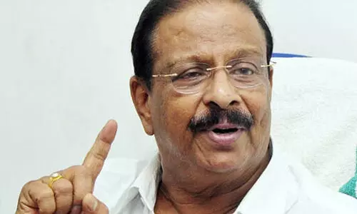 കുഴല്‍നാടനെ വേട്ടയാടിയാല്‍ കോണ്‍ഗ്രസ് കൈയ്യും കെട്ടിനിൽക്കില്ല -കെ.സുധാകരന്‍ എം.പി