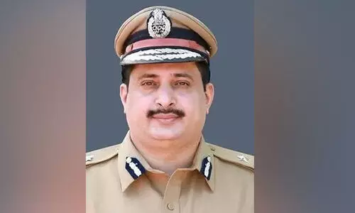 ഐ.ജി ലക്ഷ്‌മണിന്‍റെ ഇടക്കാല ജാമ്യം 24 വരെ നീട്ടി