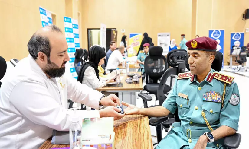 ജീ​വ​ന​ക്കാ​ർ​ക്ക് ഷാ​ർ​ജ പൊ​ലീ​സി​ന്‍റെ ആ​രോ​ഗ്യ ക്യാ​മ്പ്