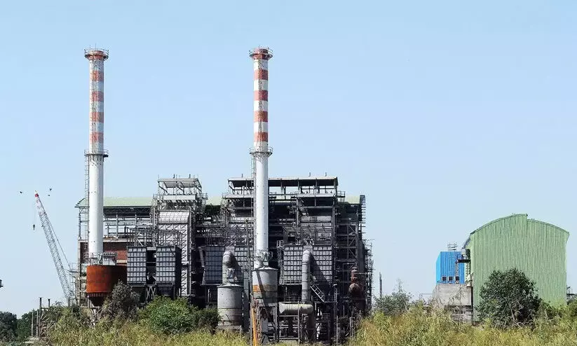 വൈദ്യുതി പ്രതിസന്ധി രൂക്ഷം; എന്നിട്ടും ബ്രഹ്മപുരം നിലയം അടഞ്ഞുതന്നെ വൈദ്യുതി പ്രതിസന്ധി രൂക്ഷം; എന്നിട്ടും ബ്രഹ്മപുരം നിലയം അടഞ്ഞുതന്നെ