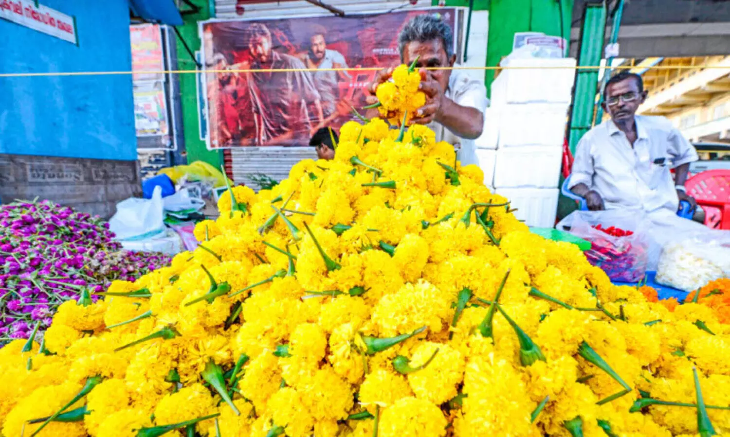 ഇന്ന്​ അത്തം: ഓണമിങ്ങെത്തി...