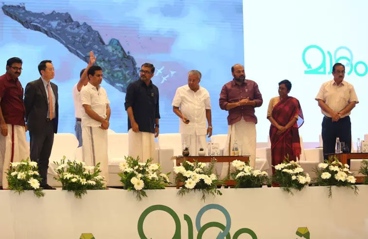 ലോകോത്തര മാലിന്യ പരിപാലന സംവിധാനങ്ങള് എല്ലാ നഗരസഭകള്ക്കും ലഭ്യമാക്കുമെന്ന് മുഖ്യമന്ത്രി ലോകോത്തര മാലിന്യ പരിപാലന സംവിധാനങ്ങള് എല്ലാ നഗരസഭകള്ക്കും ലഭ്യമാക്കുമെന്ന് മുഖ്യമന്ത്രി