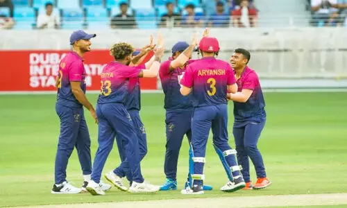 ട്വ​ന്റി20 പ​ര​മ്പ​ര​യി​ൽ യു.​എ.​ഇക്ക് ച​രി​ത്ര​ജ​യം ; ഏ​ഴ് വി​ക്ക​റ്റി​ന്​ ന്യൂ​സി​ല​ൻ​ഡി​നെ ത​ക​ർ​ത്തു