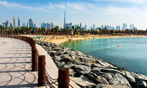 la mer dubai-beach