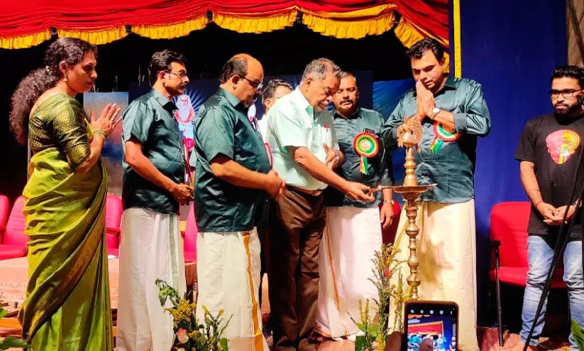 കെ.​എ​ൻ.​എ​സ്.​എ​സ് കു​ടും​ബ​സം​ഗ​മം