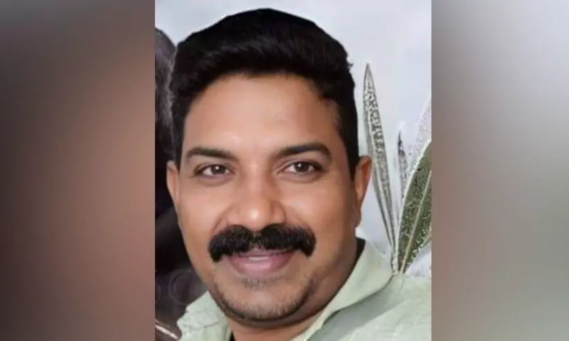 പുതുപ്പള്ളി സ്വദേശി ബംഗളൂരുവിൽ മരിച്ച നിലയിൽ പുതുപ്പള്ളി സ്വദേശി ബംഗളൂരുവിൽ മരിച്ച നിലയിൽ