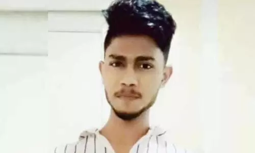 ബൈക്ക് ഇലക്ട്രിക് പോസ്റ്റിൽ ഇടിച്ച് യുവാവ് മരിച്ചു