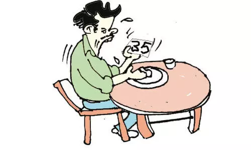 ജനകീയ ഹോട്ടലുകൾക്ക്​ ആശ്വാസം; ഊണിന്​ 30 രൂപ