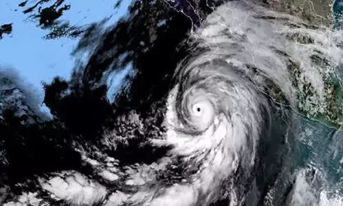 ഹിലാരി കൊടുങ്കാറ്റ് തെക്കൻ കാലിഫോർണിയയിൽ പ്രവേശിച്ചു, കനത്ത മഴയും നാശനഷ്ടങ്ങളും റിപ്പോർട്ട് ചെയ്തു