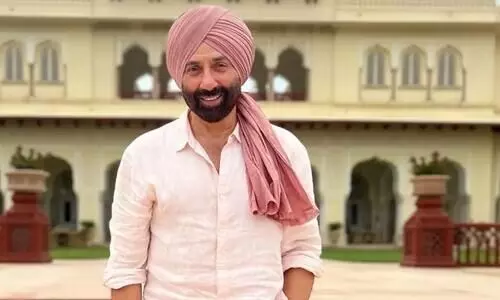 Sunny Deols HUGE Net Worth Is Over Rs 120 Cr, Bungalows, Luxury Cars!