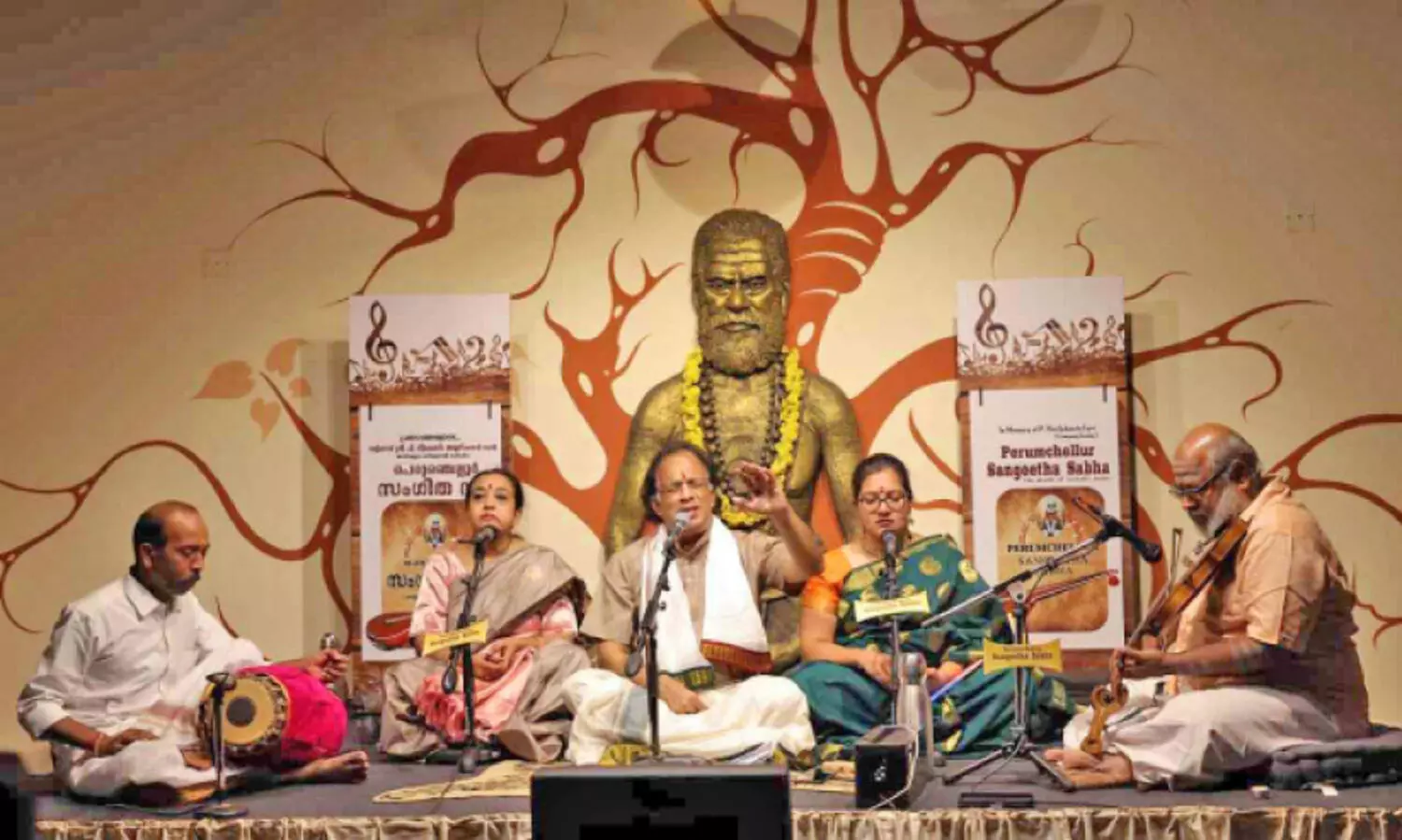 ആസ്വാദകരെ ഈറനണിയിച്ച് ഡോ. പി.എസ്. കൃഷ്ണമൂർത്തി