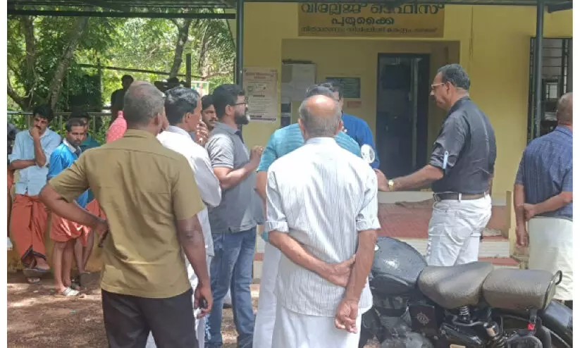 മാലിന്യസംസ്കരണ പ്ലാന്റ്: സർവേ സംഘത്തെ നാട്ടുകാർ തടഞ്ഞു