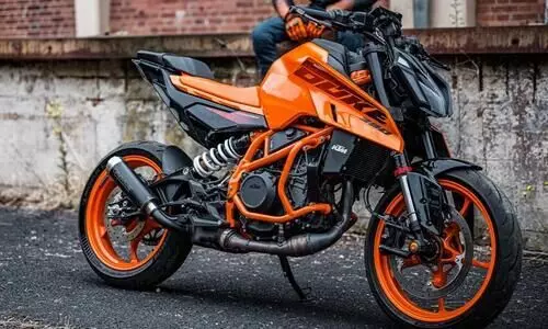 2024 കെ.ടി.എം 390 ഡ്യൂക് അവതരിപ്പിച്ചു; ലോഞ്ച്​ കൺട്രോൾ ഉൾപ്പടെ ഫീച്ചറുകൾ​