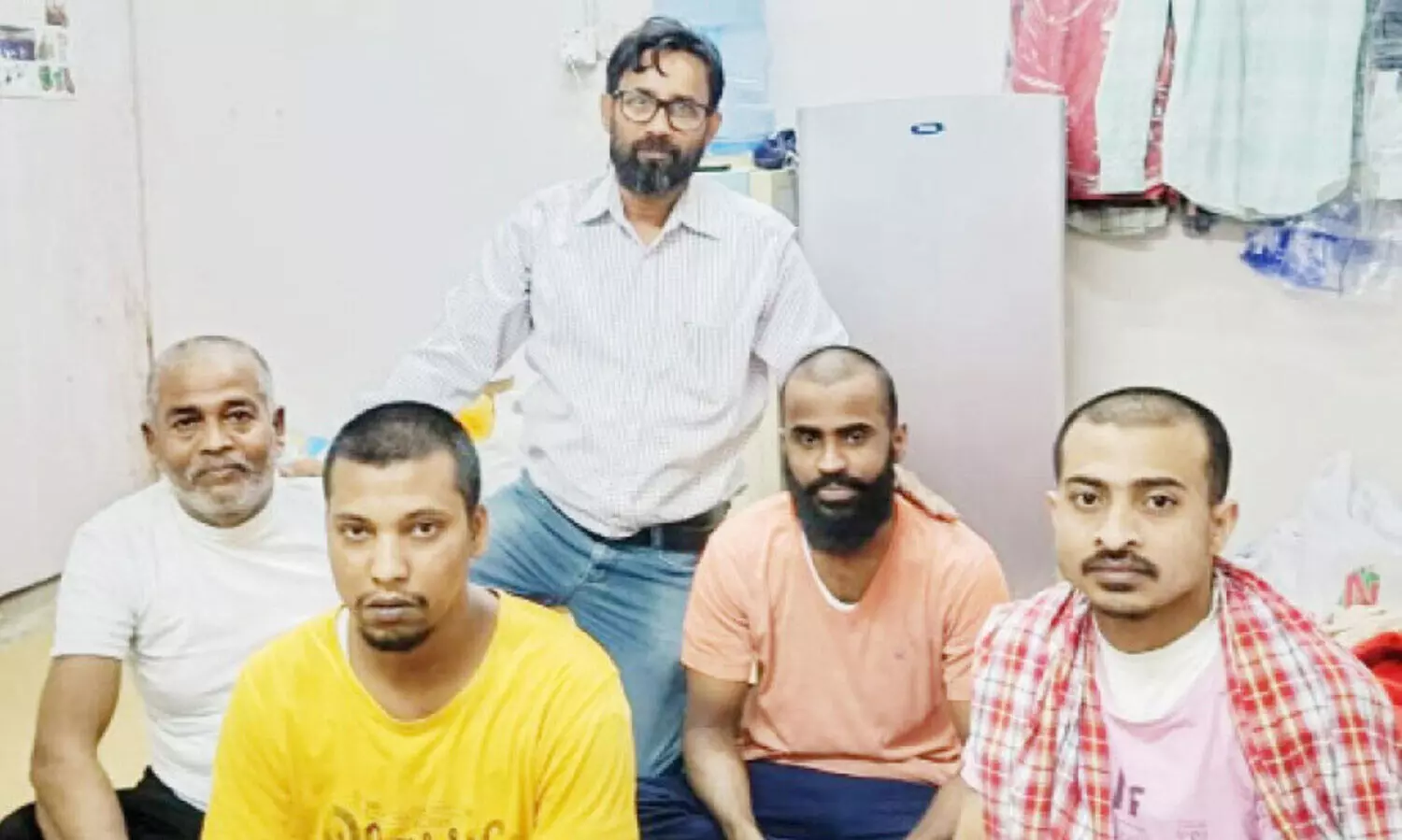 കൊലപാതകക്കേസിൽ ജയിലിലായ രണ്ടു​ ഇന്ത്യക്കാർ നിരപരാധികൾ,​ വിട്ടയച്ചു