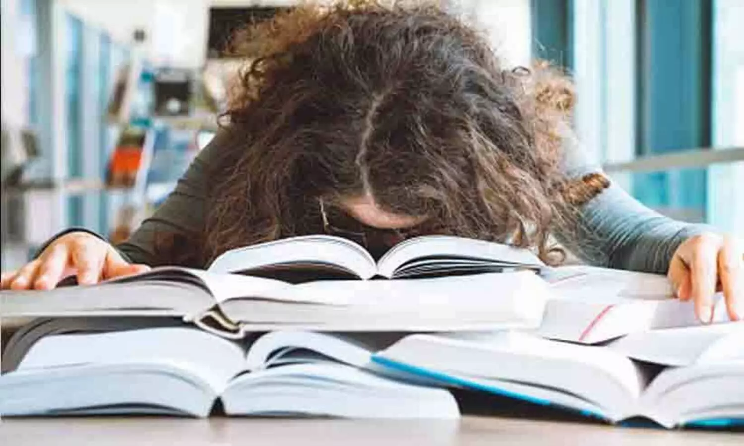 ഇവി​ടെ സൗഹൃദം പടിക്കുപുറത്ത്; എല്ലാവരും കടുത്ത മത്സരാർഥികൾ മാത്രം -തടവറകളാകുന്ന എൻട്രൻസ് പരിശീലന കേന്ദ്രങ്ങൾ