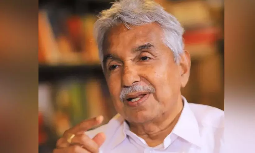 ‘ഉമ്മൻ ചാണ്ടി’യെ ഒഴിവാക്കി എൽ.ഡി.എഫ്​ പ്രചാരണം