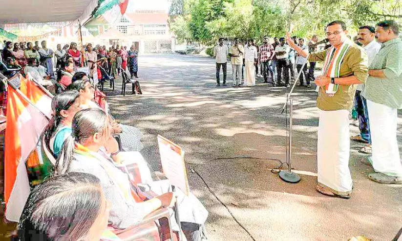 എം.ജിയിലെ സസ്പെൻഷൻ നീതിരഹിതം -റോജി എം. ജോൺ എം.എൽ.എ എം.ജിയിലെ സസ്പെൻഷൻ നീതിരഹിതം -റോജി എം. ജോൺ എം.എൽ.എ
