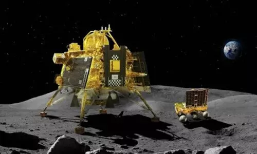 ച​ന്ദ്ര​യാ​ൻ: ഇ​ന്ത്യ​യു​ടെ അ​ഭി​മാ​ന​മു​യ​ർ​ന്ന നി​മി​ഷം