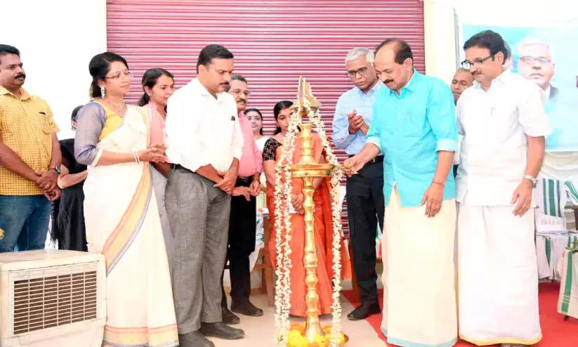 നെടുമങ്ങാട്ടെ കോടതികൾ ഒരു കുടക്കീഴിൽ കൊണ്ടുവരാൻ ശ്രമിക്കും -മന്ത്രി അനിൽ നെടുമങ്ങാട്ടെ കോടതികൾ ഒരു കുടക്കീഴിൽ കൊണ്ടുവരാൻ ശ്രമിക്കും -മന്ത്രി അനിൽ