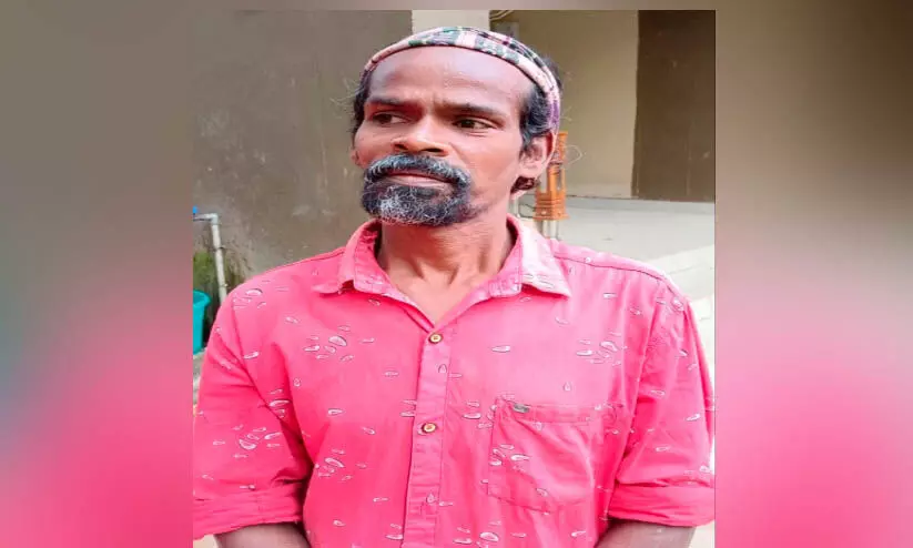 മദ്യപാനത്തിനിടെ തർക്കം:ചിറക്കര സ്വദേശിയെ കുത്തിക്കൊലപ്പെടുത്തിയ അന്തർസംസ്ഥാന തൊഴിലാളി പിടിയിൽ മദ്യപാനത്തിനിടെ തർക്കം:ചിറക്കര സ്വദേശിയെ കുത്തിക്കൊലപ്പെടുത്തിയ അന്തർസംസ്ഥാന തൊഴിലാളി പിടിയിൽ