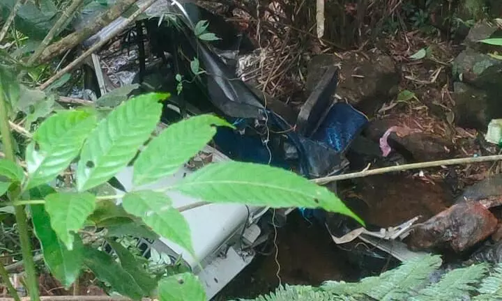 മരിച്ചവരെല്ലാം സ്ത്രീ തൊഴിലാളികൾ; മന്ത്രി എ.കെ. ശശീന്ദ്രൻ വയനാട്ടിലെത്തി