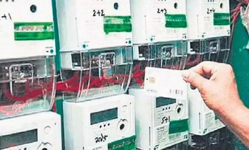 സാധാരണക്കാര്‍ക്ക് ദോഷകരമാവാതെ വൈദ്യുതി സ്മാര്‍ട്ട് മീറ്റര്‍ സ്ഥാപിക്കും; ടോട്ടെക്സ് മാതൃക ഒഴിവാക്കും