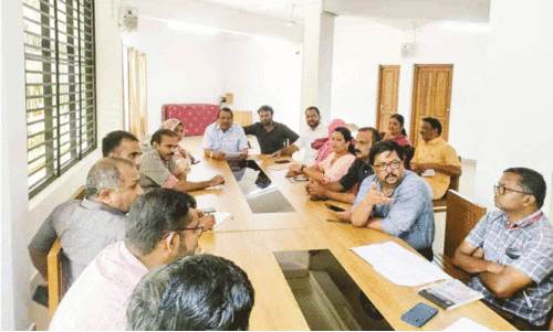 മ​ഞ്ചേ​രി മ​ണ്ഡ​ല​ത്തി​ലെ പൊ​തു​മ​രാ​മ​ത്ത് പ്ര​വൃ​ത്തി​ക​ൾ വേ​ഗ​ത്തി​ലാ​ക്കാ​ൻ ന​ട​പ​ടി