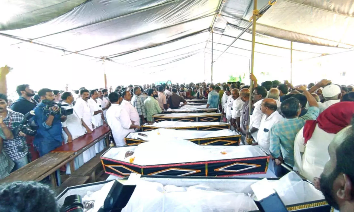 മക്കിമലക്ക് കണ്ണീരോണം; അവർ മടങ്ങി