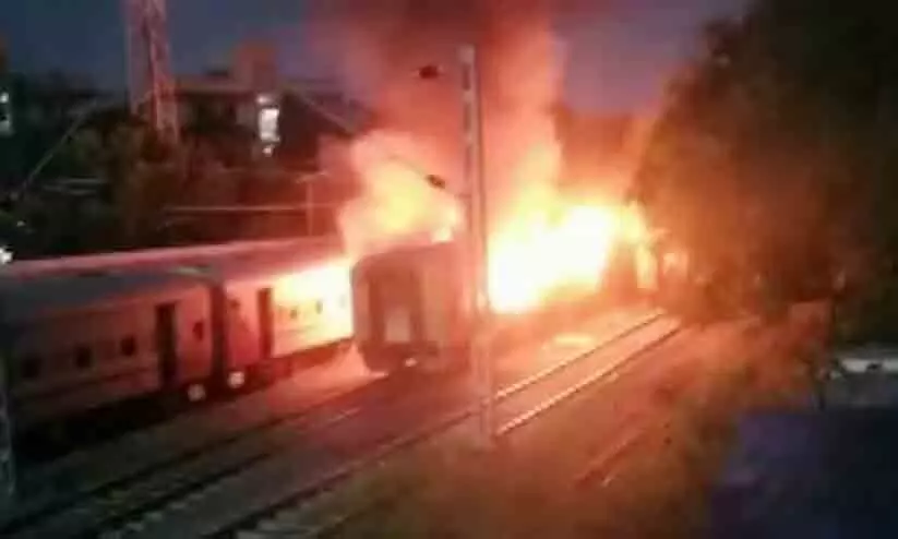 What caused Madurai train fire that killed at least 10 tourists